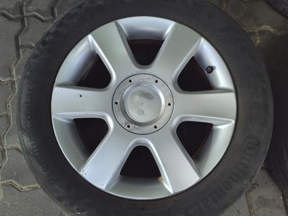 Jantes Vw R16 Com Pneus 205/55 Furação 5X112
