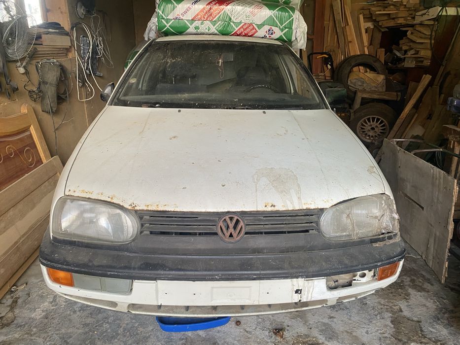 Продам два гольфа