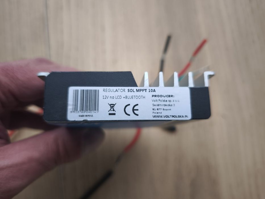 Regulator kontroler ładowania solarny SOL MPPT 10A Volt bluetooth
