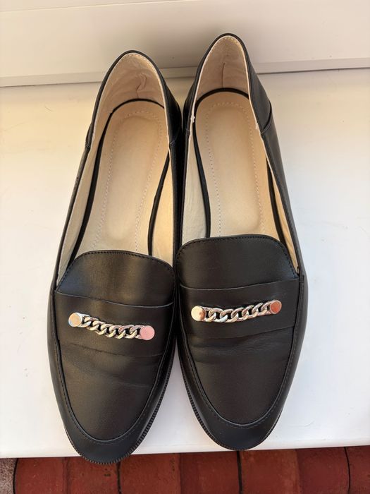 Шкіряні лофери на весну