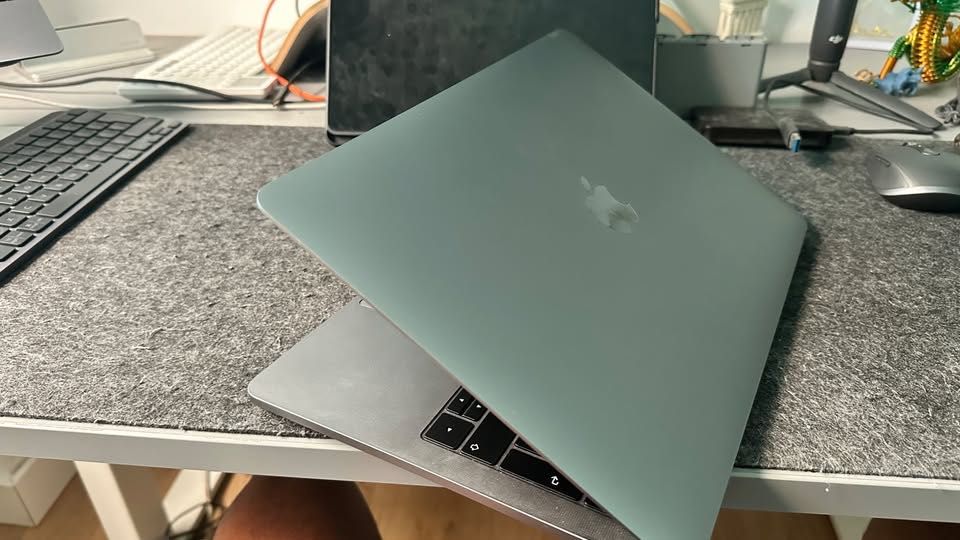 Macbook Pro 13 2019 Touch ID
