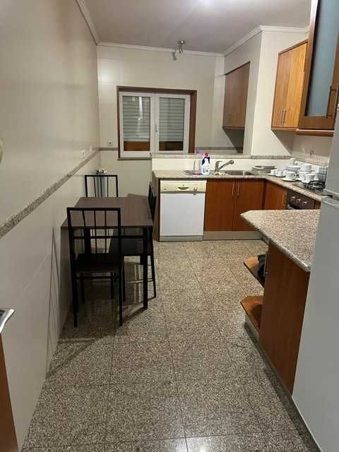 Quarto com varanda 600mts da Universidade de Aveiro