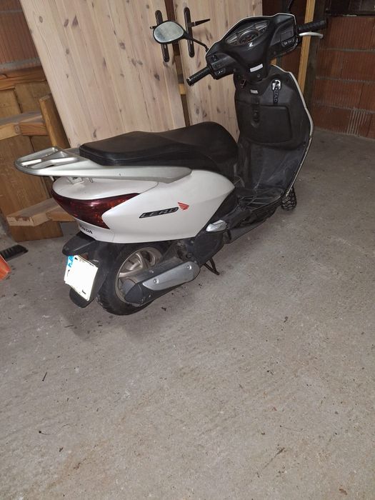 Honda Lead 110 Skuter 125 kat. B