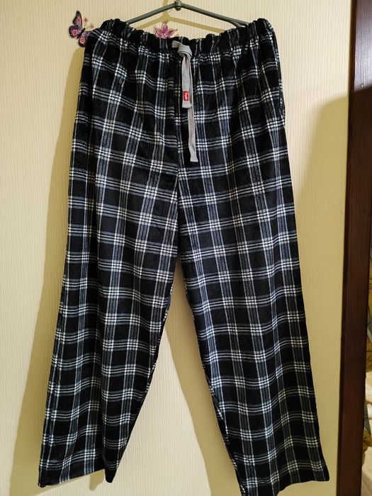 Домашні велюрові штани.