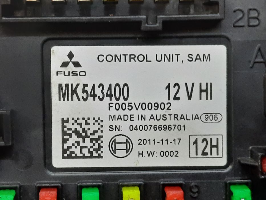 Caixa fusíveis / SAM / BSI MITSUBISHI TRUCKS Canter