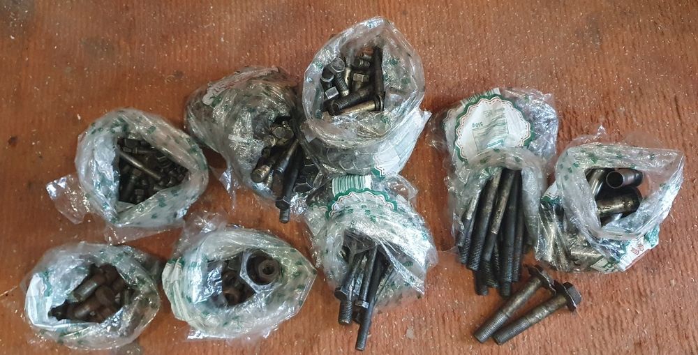 Śruby śruby śruby