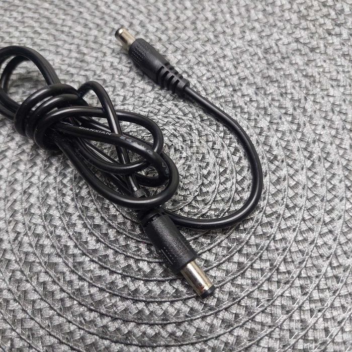 Кабель 2.5 на 2.1 (2.5) для ДБЖ роутера 1 м