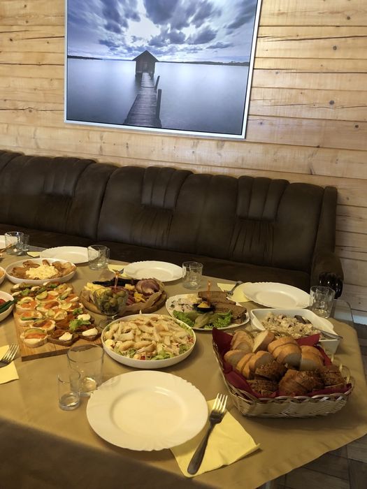 Будинок подобово з басейном, сауною та чан джакузі.