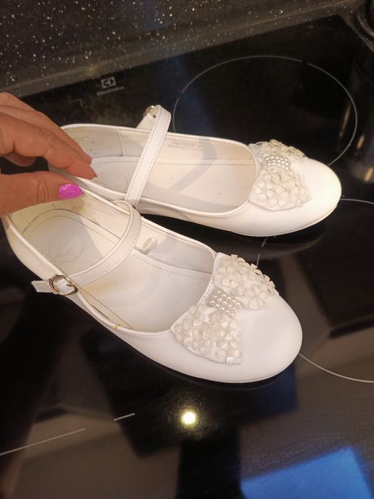 Buty komunijne 35