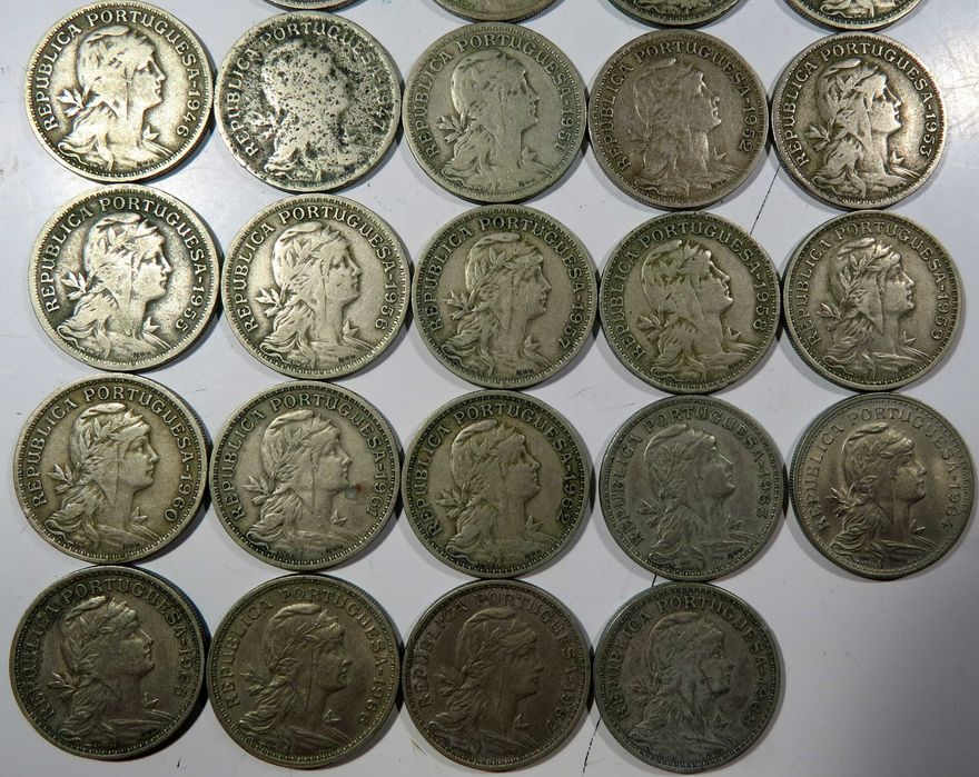 Moedas Republica Portuguesa - Série quase completa 0$50 Alpaca ( falta 1935 ) só 15€
