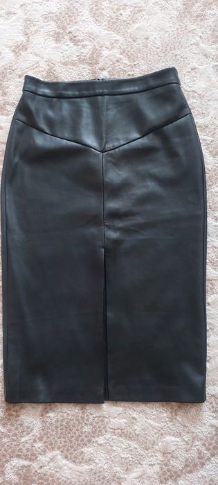 Спідниці Reserved