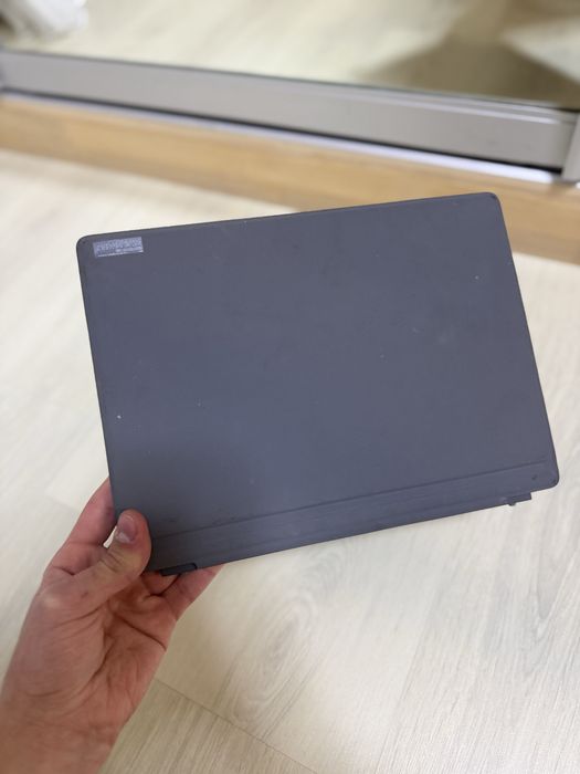 Dell Latitude 2 in 1 7210 16/256