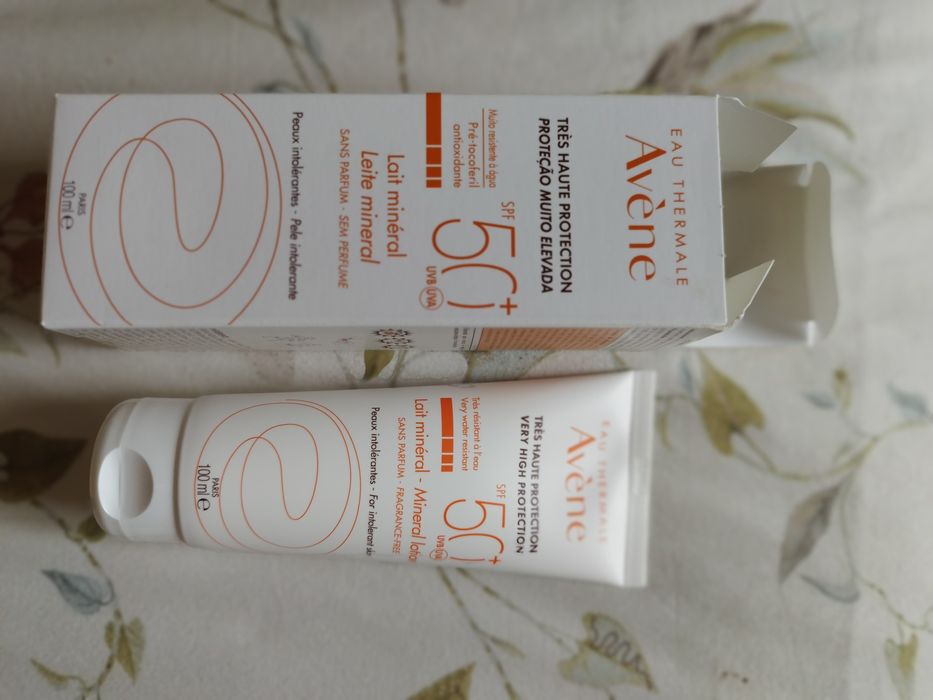 Avène Leite Mineral SPF50+ 100ml - Eau Thermale Avène