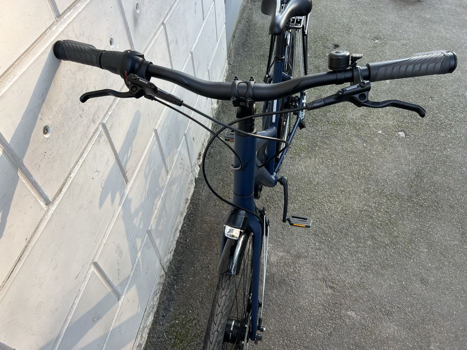 Велосипед Victoria на ремені на Nexus 8 +гідравліка