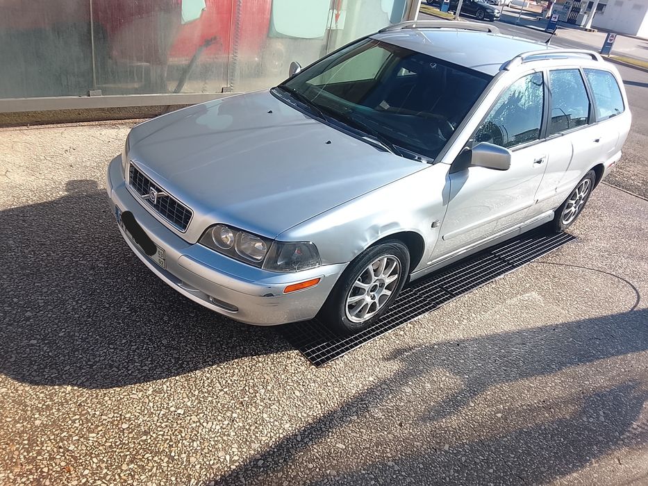 Volvo V40 1.6 bom estado