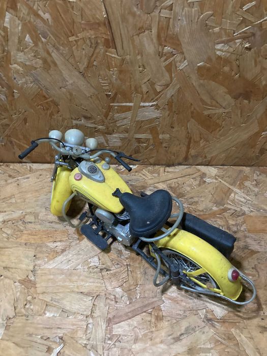 INDIAN Chief Motorcyle na escala 1/6