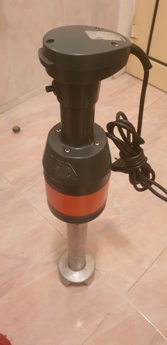 Robô cozinha empecavel