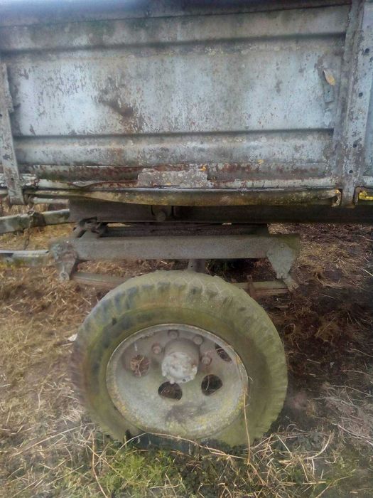 Продам тракторний причіп 2ПТС-4 САМОСКИД