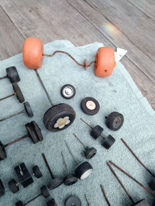 Vintage zestaw naprawczy koła oponydo autek samochodów