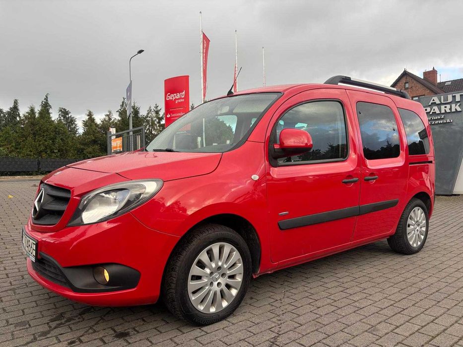 Samochód Mercedes Citan Osobowy