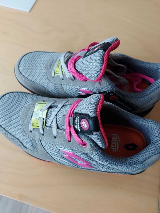 Buty LOTTO Flex EVO 500 W S1P - dla kobiet rozm. 38