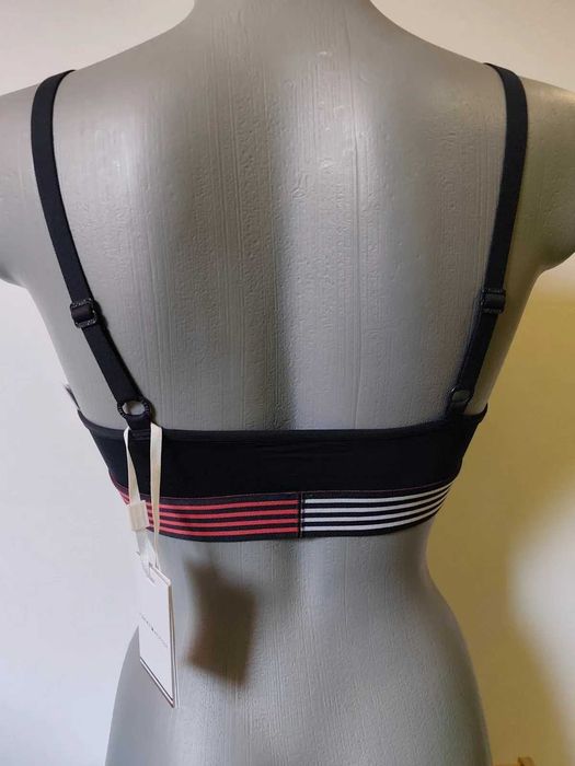 Top Sutia Tommy Hilfiger Preto Tamanho S - Novo com Etiqueta