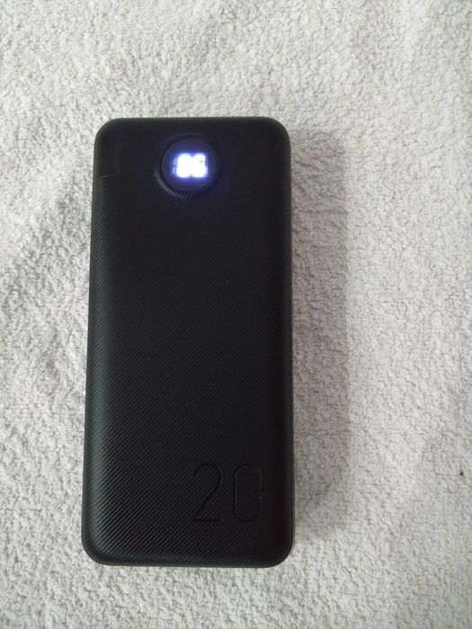 Oucvec powerbank 20000 mAh Nowy Wysyłka