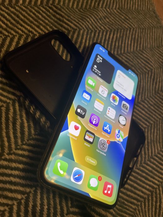 Продам iPhone XS Max 64gb без фейс айді