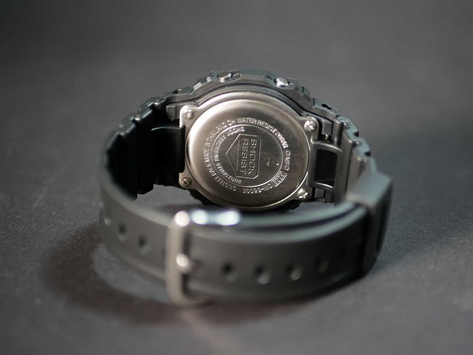 Casio DW-5600E-1V EL G-Shock (Original)
