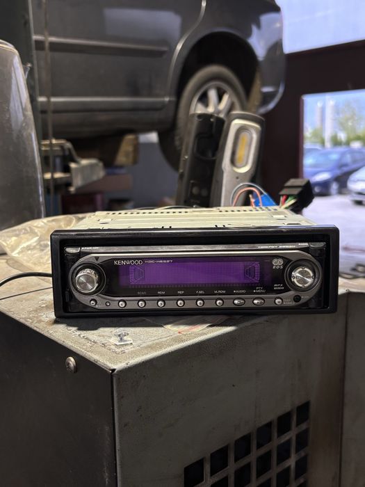 Radio Kenwood KDC W6527