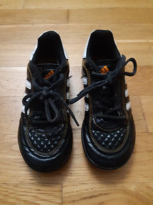 Buty Adidas rozmiar 31 w bardzo dobrym stanie