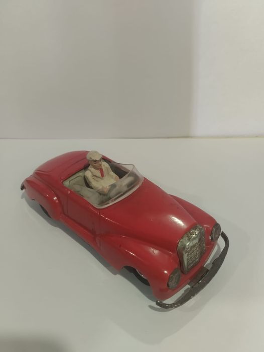Carro colecionável.Blik mekanisk Mercedes-Benz Cabriolet