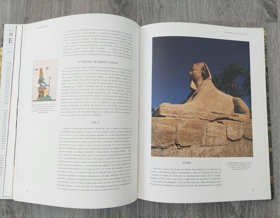 Livro guia ilustrado da mitologia egípcia