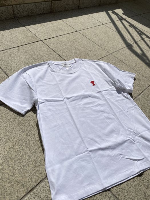 T-shirt branca Ami Paris - Envio gratuito