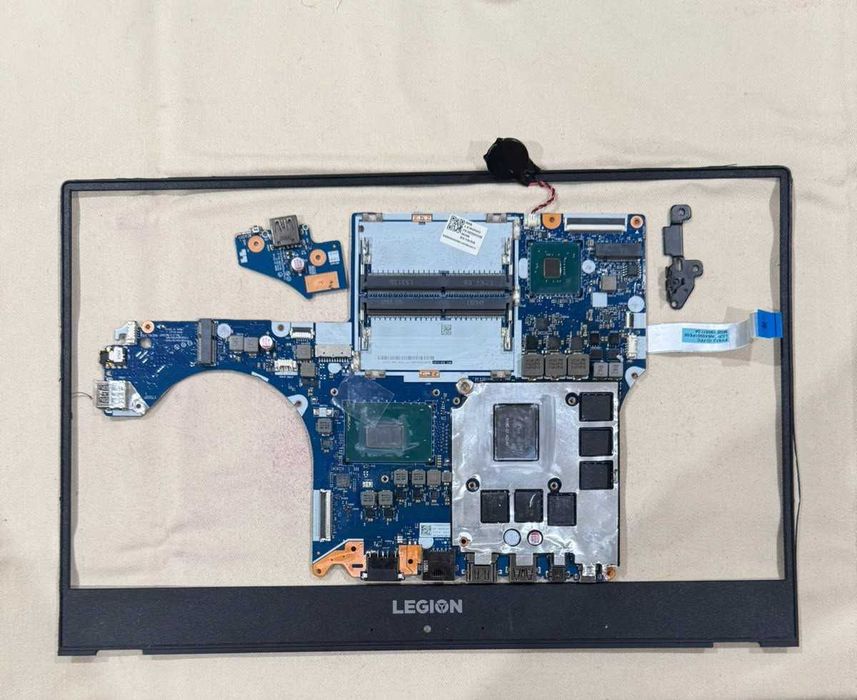 [PEÇAS] Lenovo Legion Y540-15IRH (ecrã 144hz e carregador 230W)