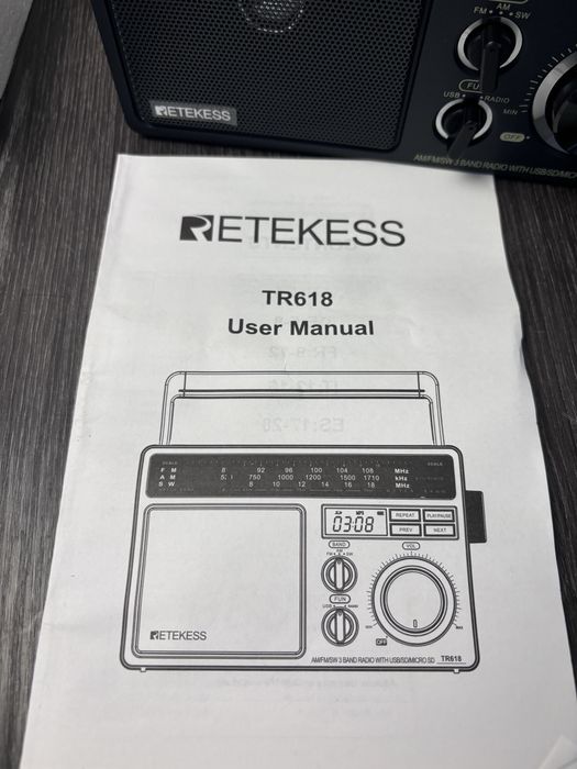 Портативне радіо Retekess TR618
