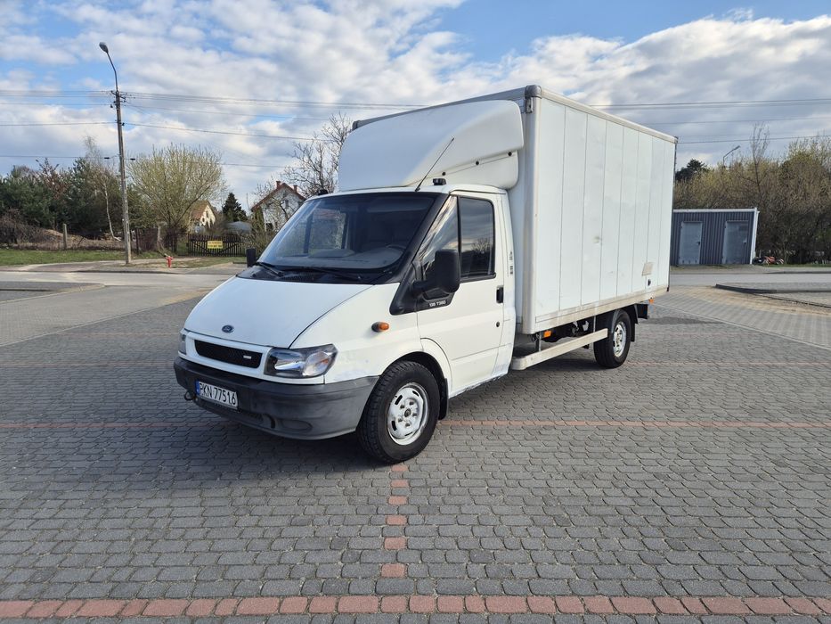 Ford Transit kontener rezerwacja