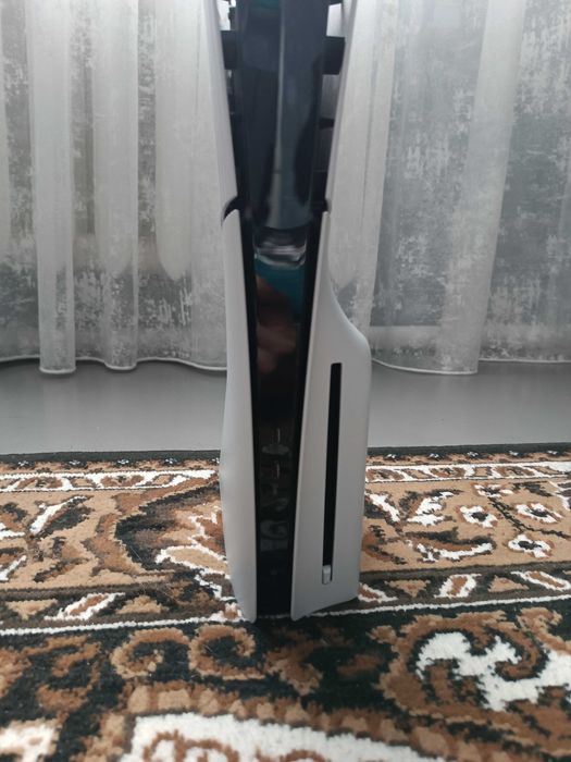 Продам PlayStation 5 Slim  1TB