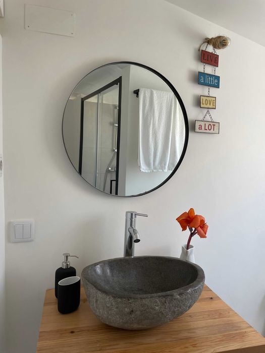 Cozy Duplex Apartment - Fully Equipped & All Bills Included