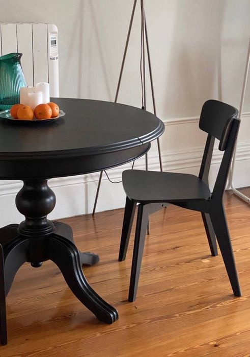 Mesa de cozinha preto