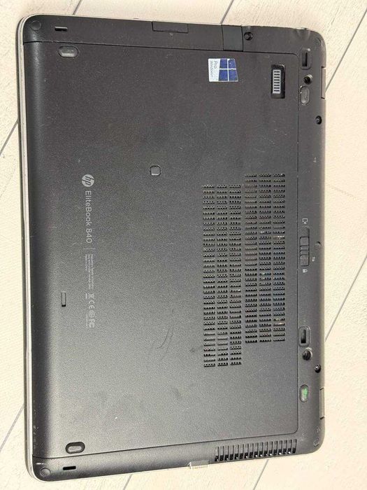 HP 840 G2 intel i5-5200 8ram ssd 120  14 дюймів