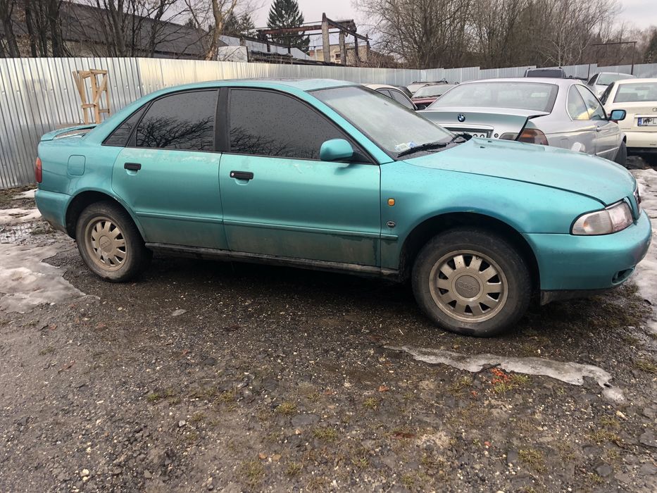 Запчастини розборка ауді а4 б5 1.6 1.8 1.9 2.5 двері