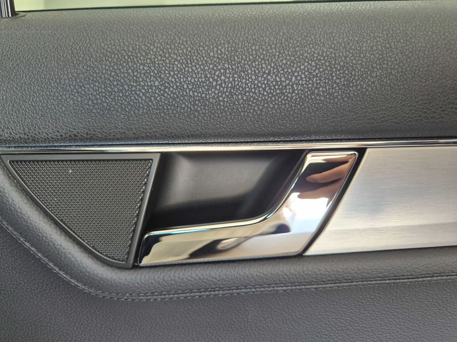 Mercedes Benz C 220 Avantgarde Blue Efficiency com 108000 km