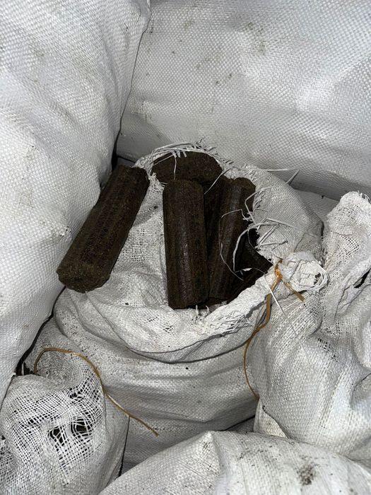 Топливные брикеты длительного горения из подсолнечника!