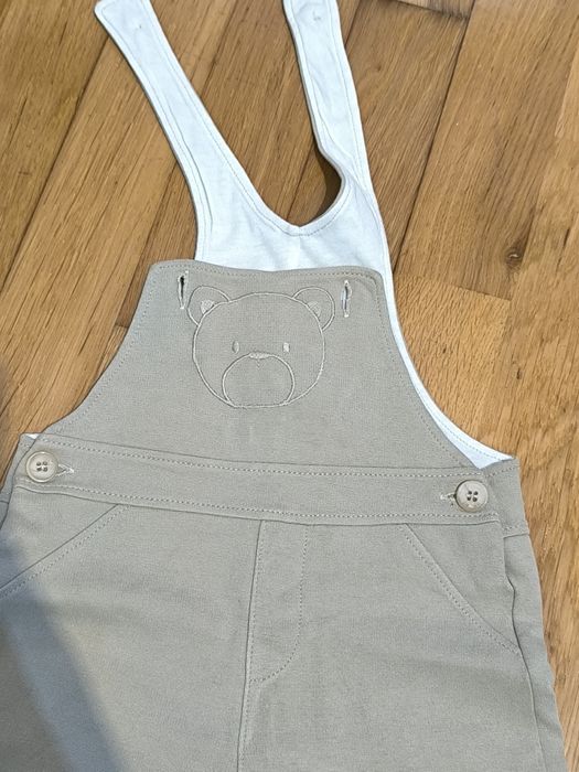 Jardineira e babygrow para menino de 3 meses