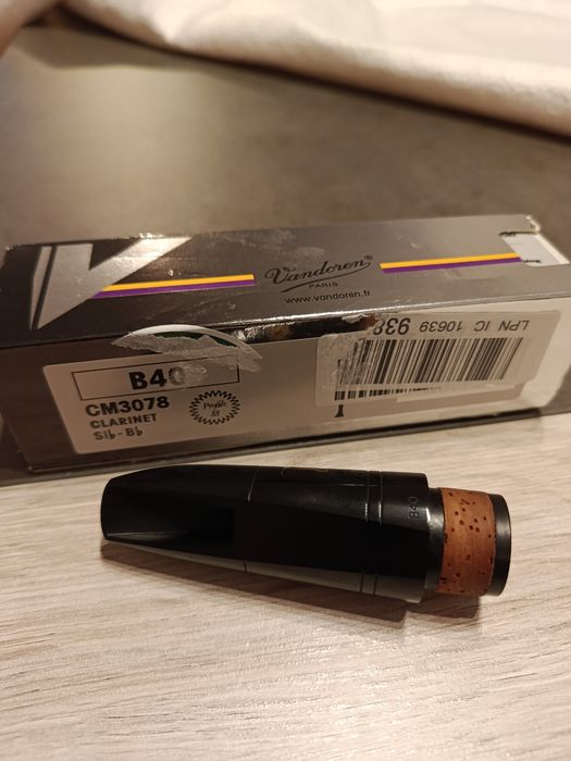 Boquilha Clarinete Sib Vandoren B40 Profile 88