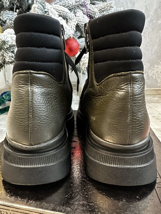 Ботинки жіночі зимові