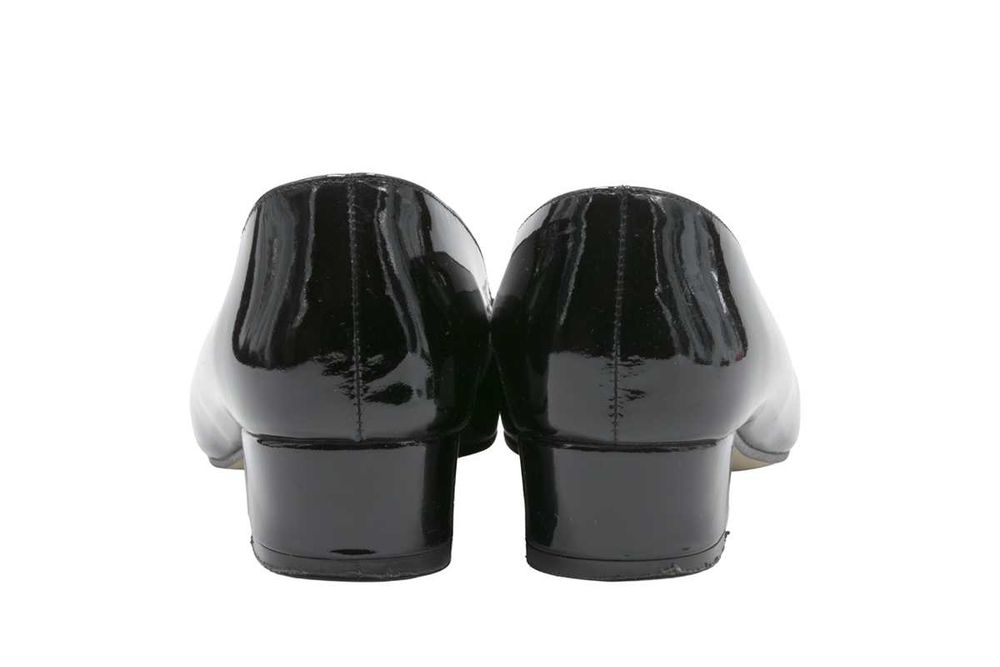 Czarne czółenka damskie rozmiar 38. Wojas