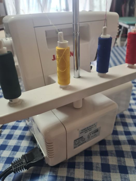 Оверлок Janome MyLock 205D