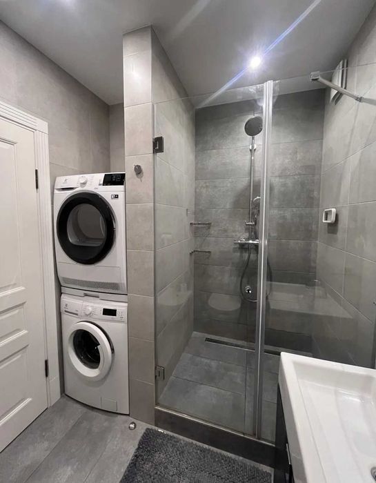 Продам великолепную 2к квартиру ЖК Салют Победа бульвар Славы Яхт клуб